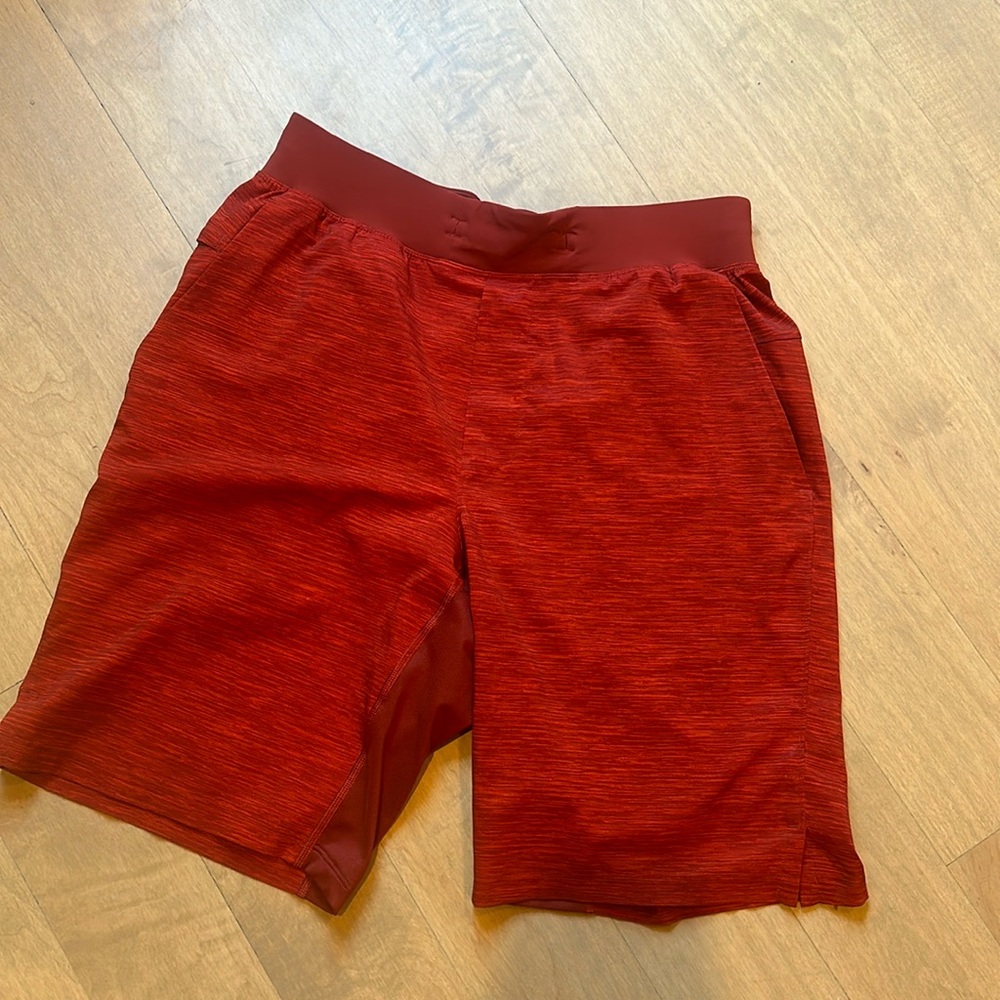 Lululemon T.H.E. Linerless shorts 9”